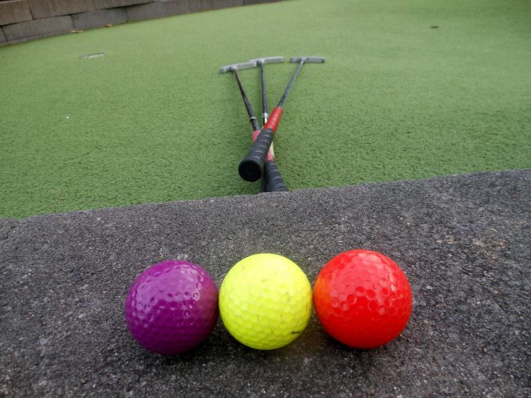 mini-golf