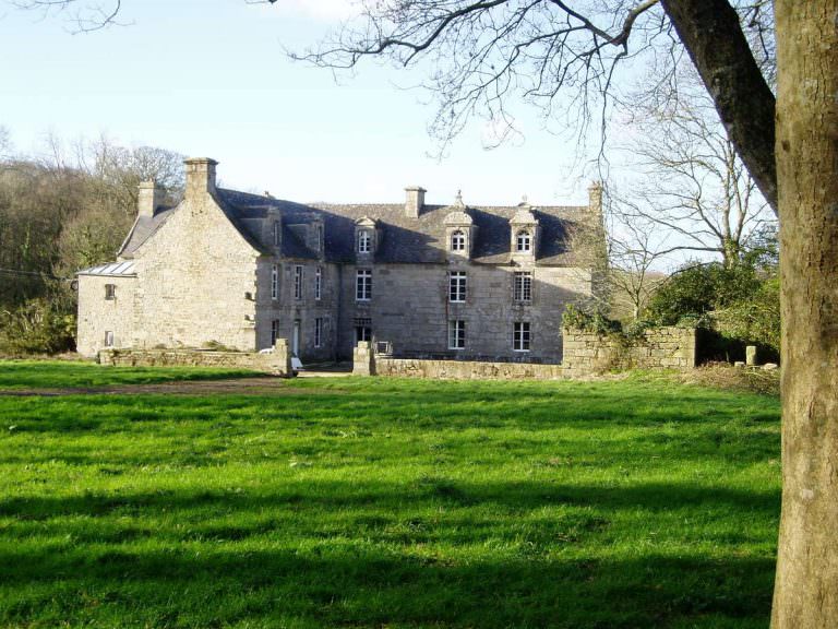 cleder-chateau-de-kermenguy