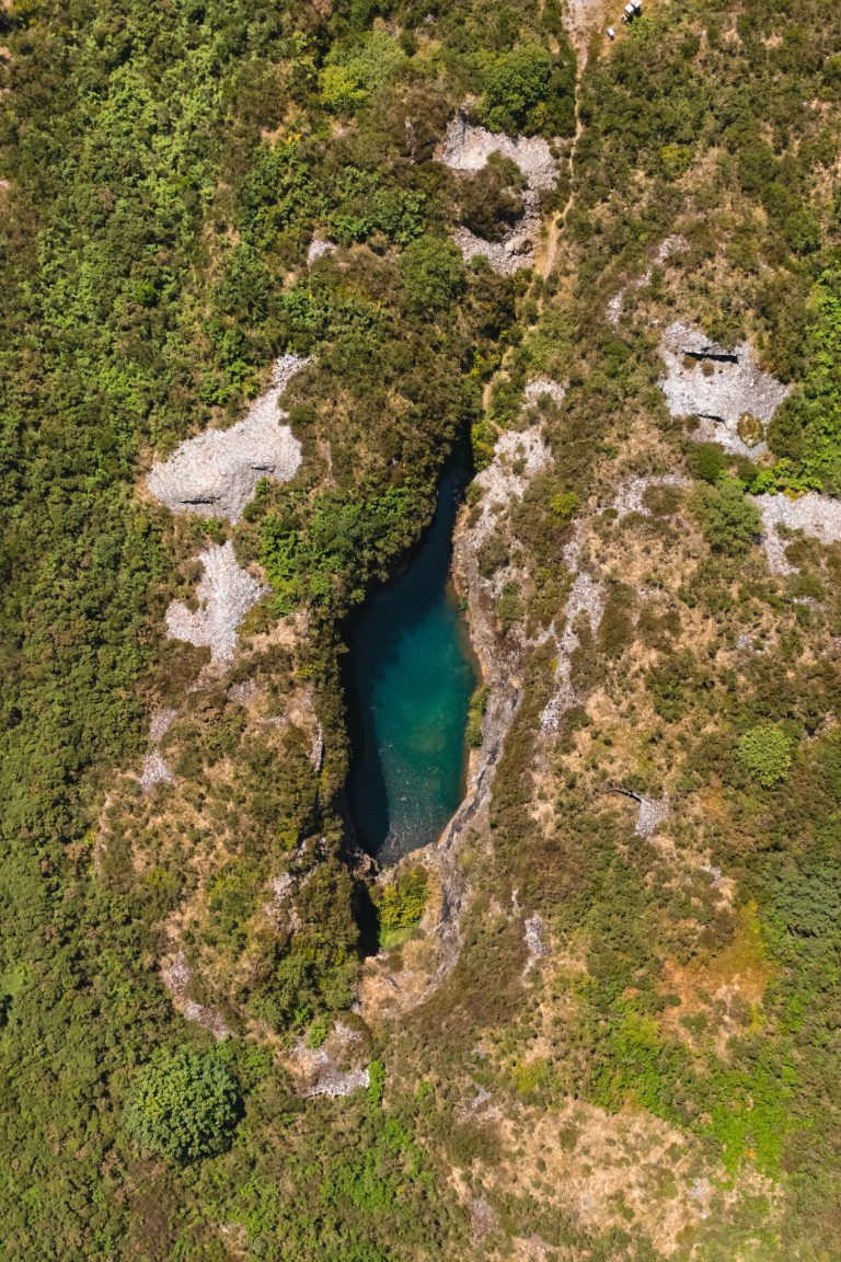 Commana, sentier vers les Monts d'Arrée  , source de l'Elorn, Botcador ©T.Poriel