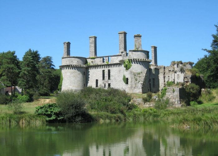 cleder-chateau-de-kergounadeac-h
