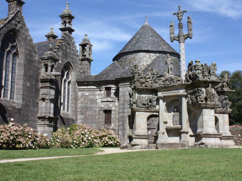 enclos-paroissial