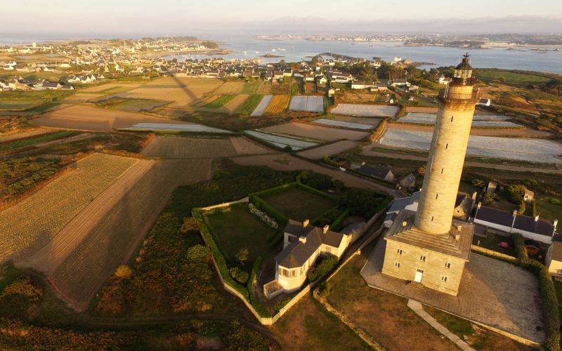 phare-ile-de-batz-aerienne